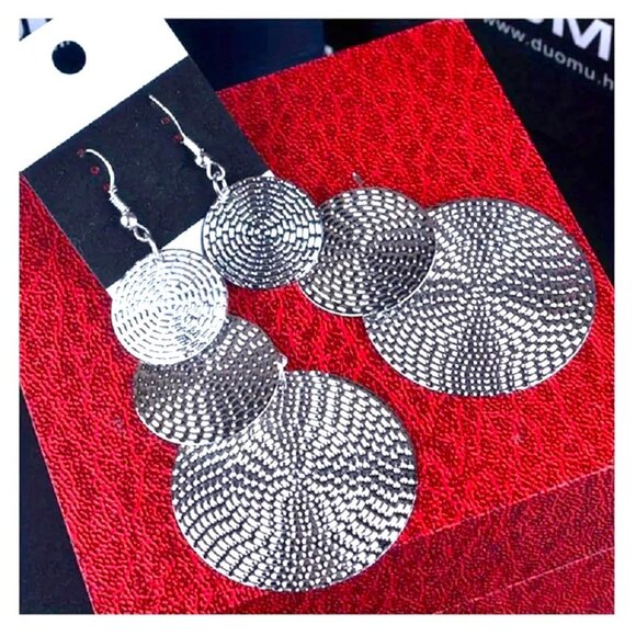 Earrings Statement Large Circle Disk Bold Dangle DivaTextured Stylish Glam Retro - Picture 1 of 3